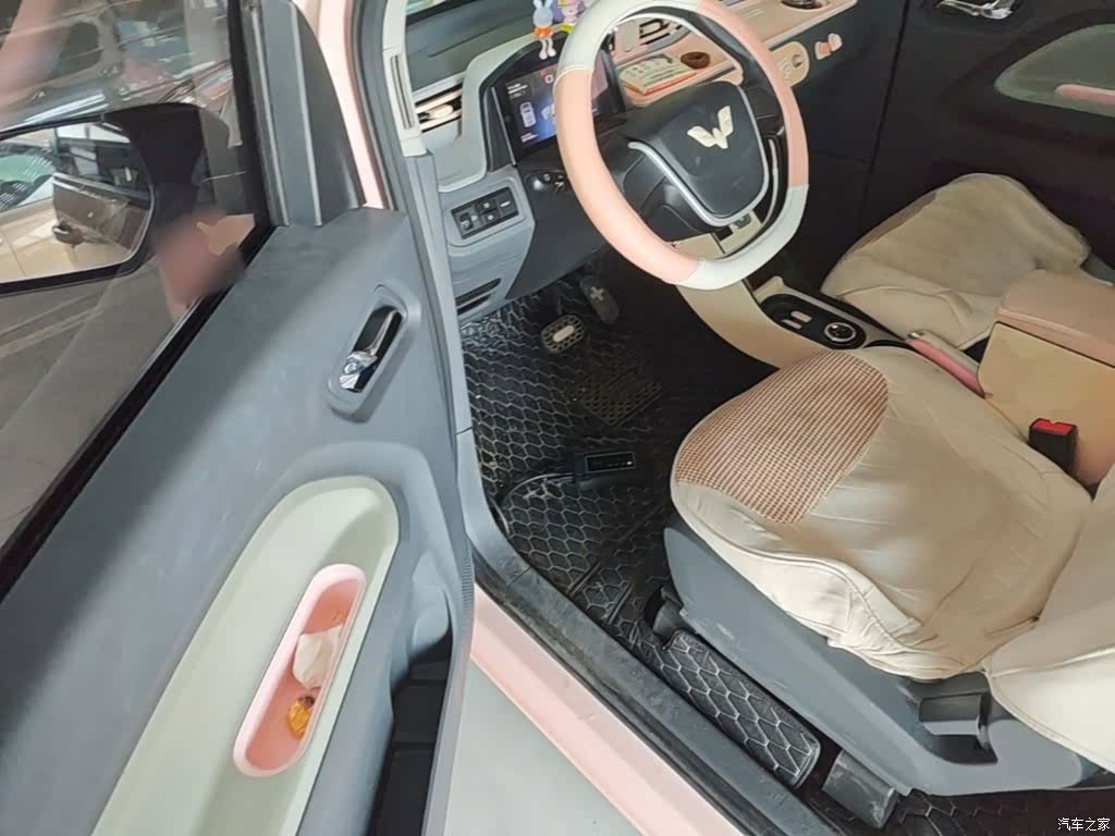 Wuling MINIEV, 2022 16