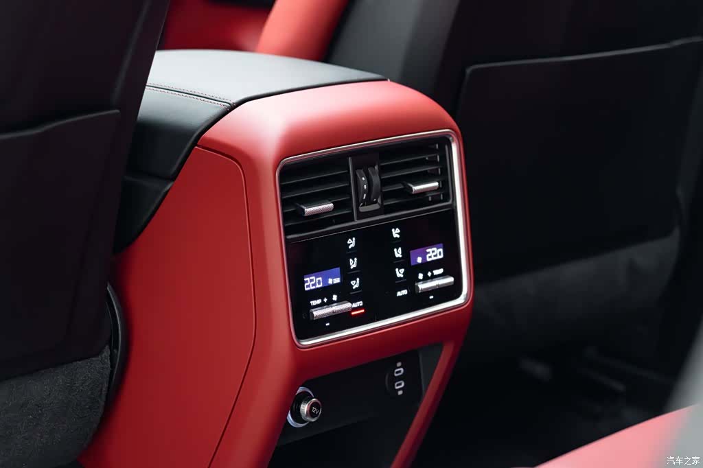 Porsche Cayenne, 2022 12