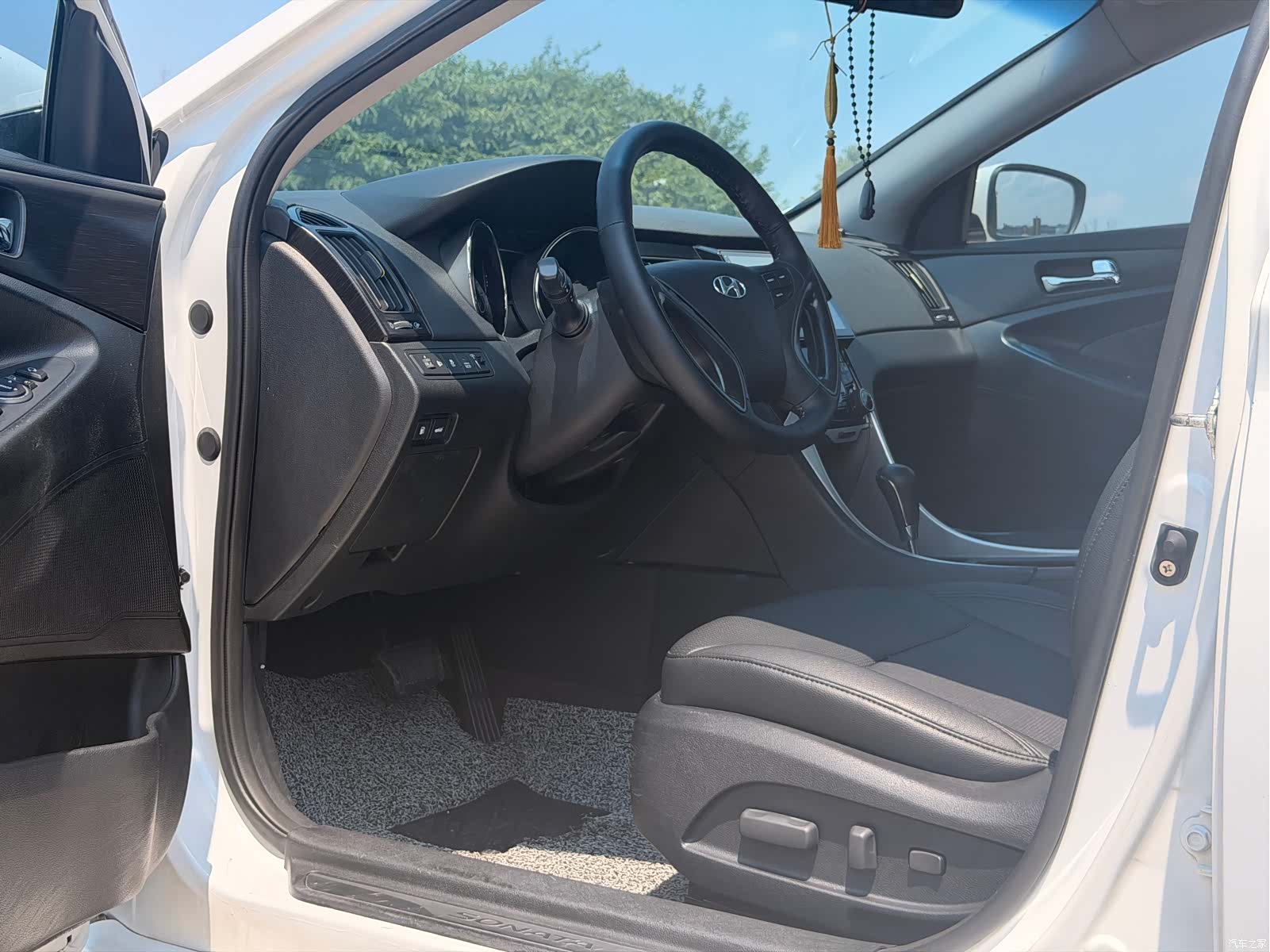 Hyundai Sonata, 2014 3