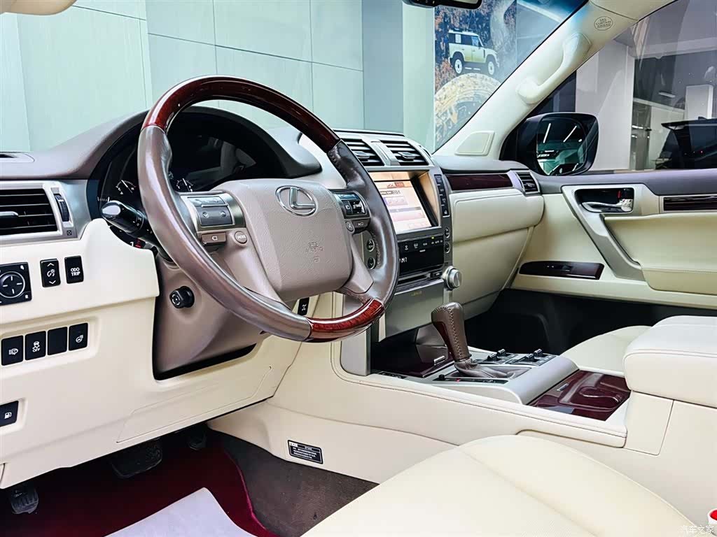 Lexus GX, 2011 8