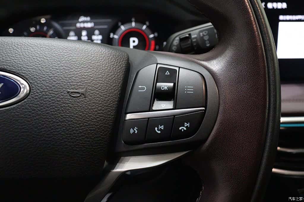 Ford Explorer, 2023 19