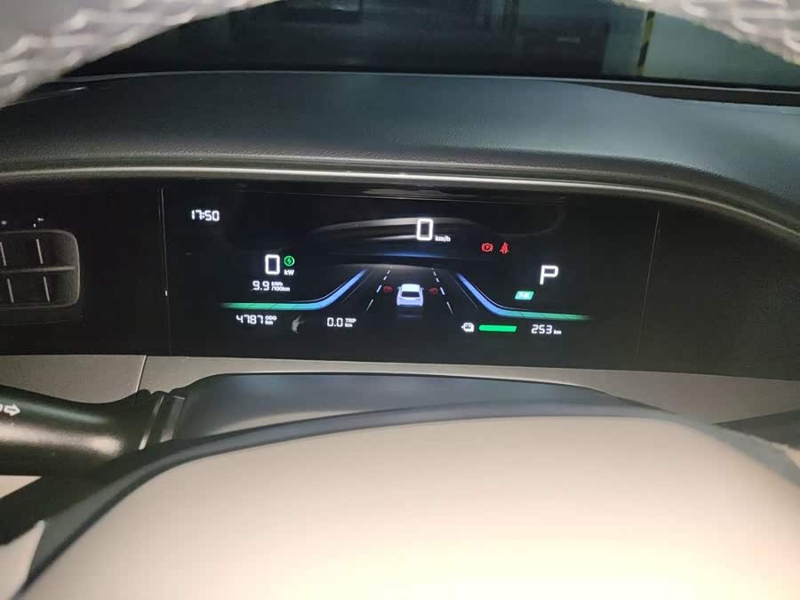 Geely Xingyuan 2025, фото 7