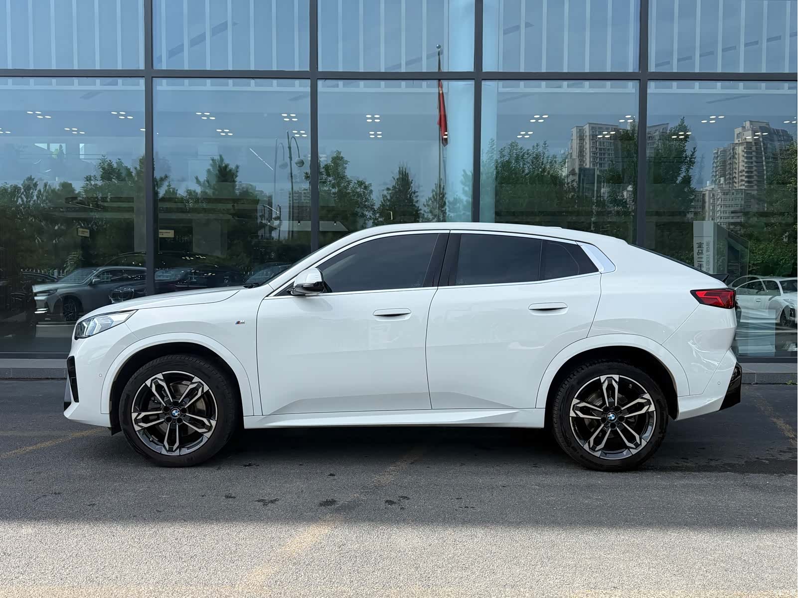 BMW X2, 2024 3