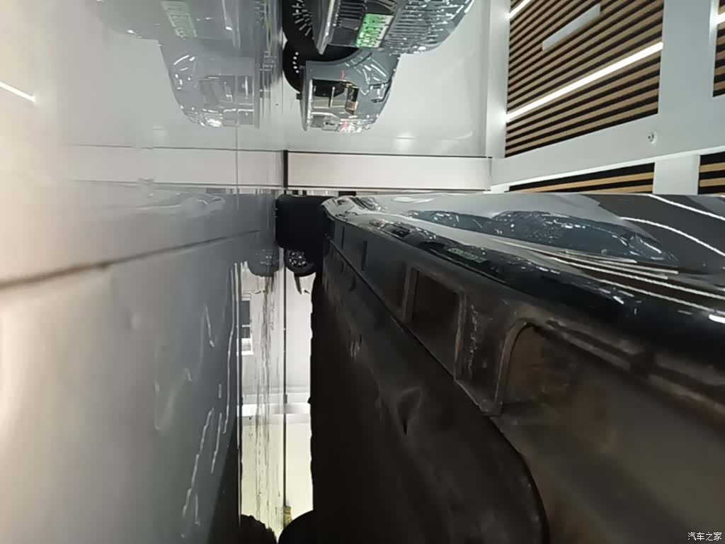Leapmotor B01, 2025 21