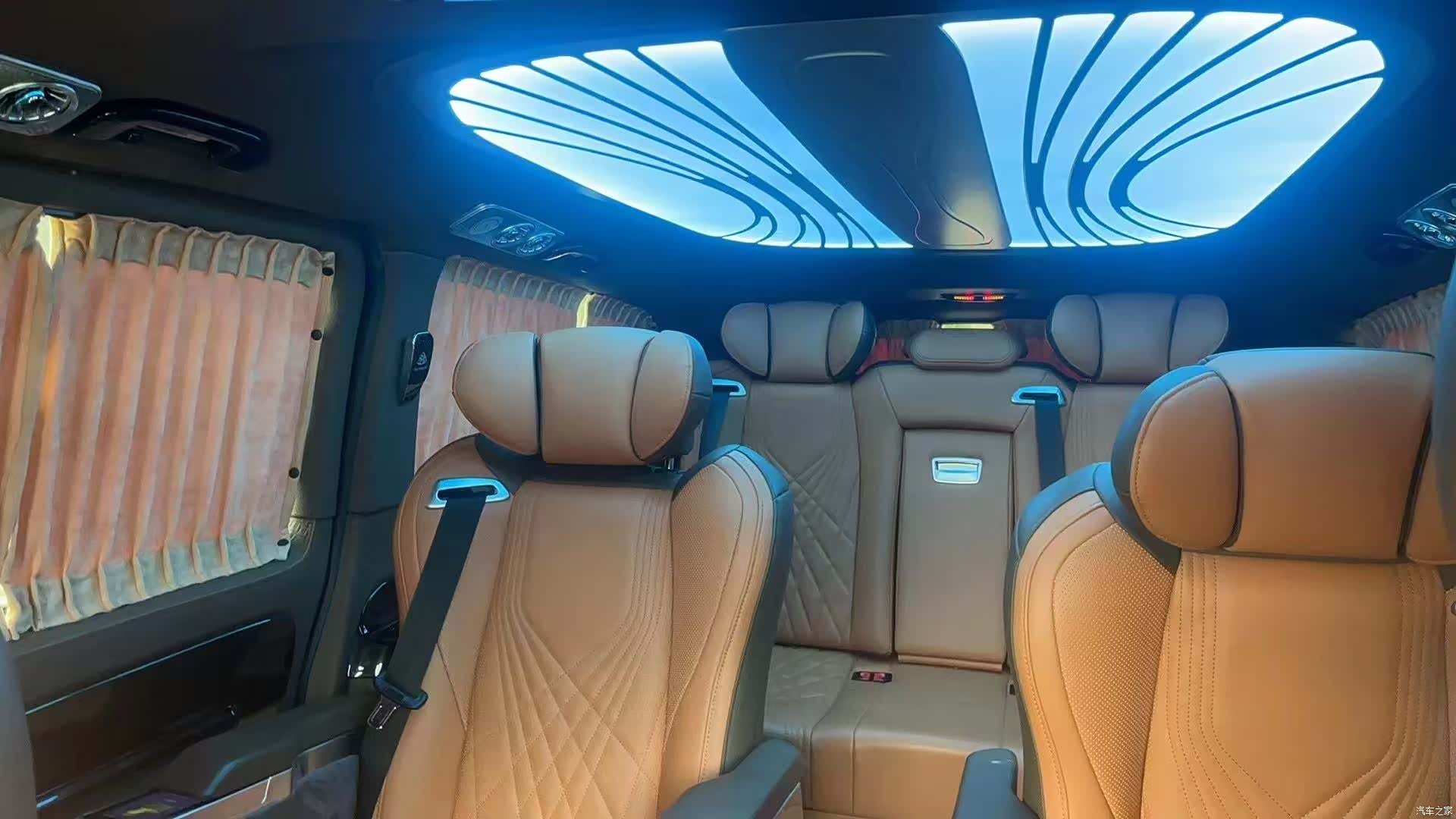 Mercedes-Benz 7, 2024 8