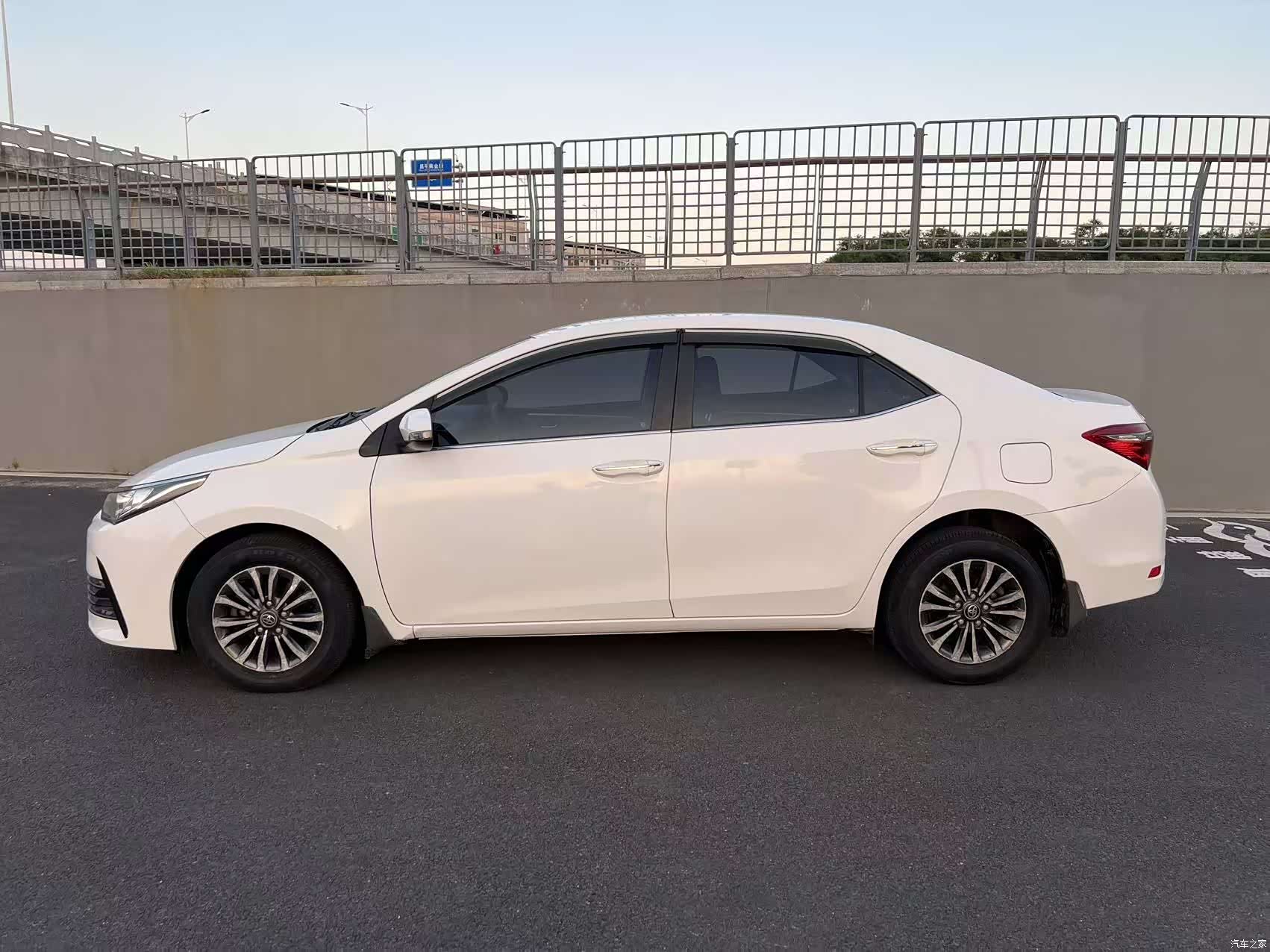 Toyota Corolla, 2019 3
