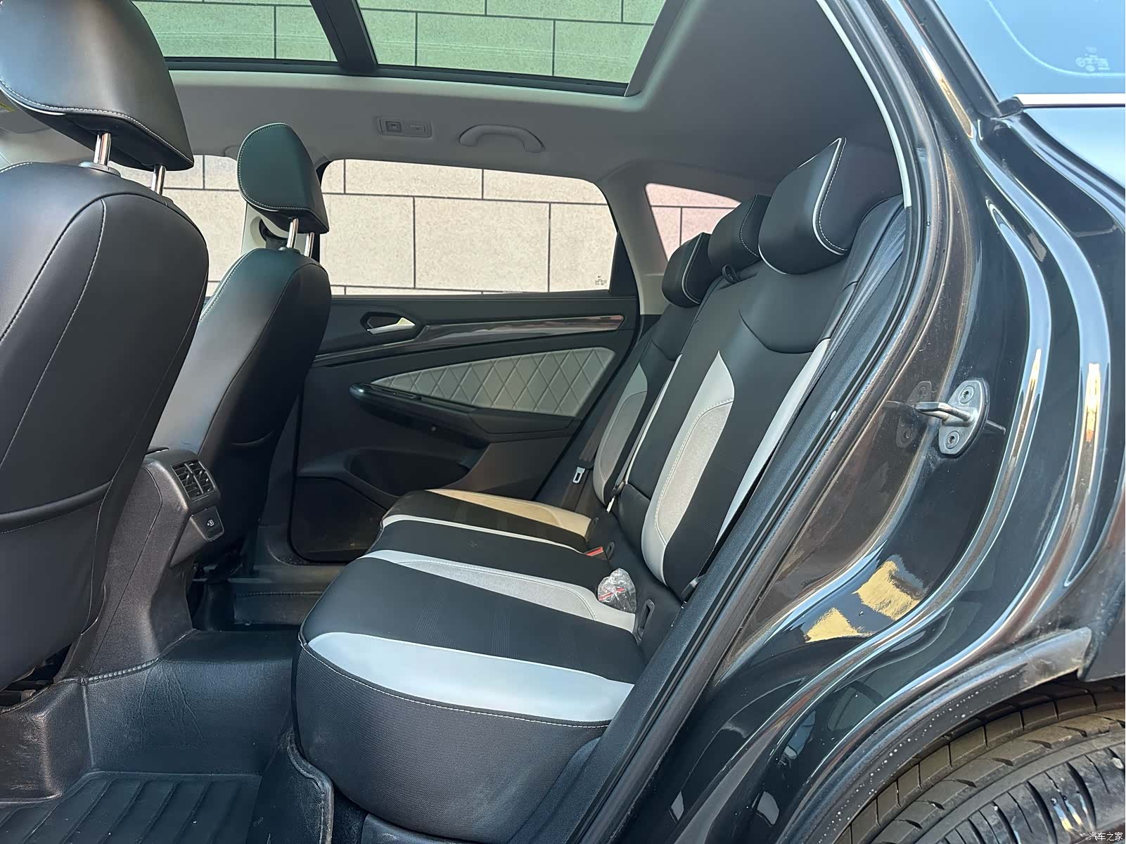 Volkswagen VS7, 2023 16