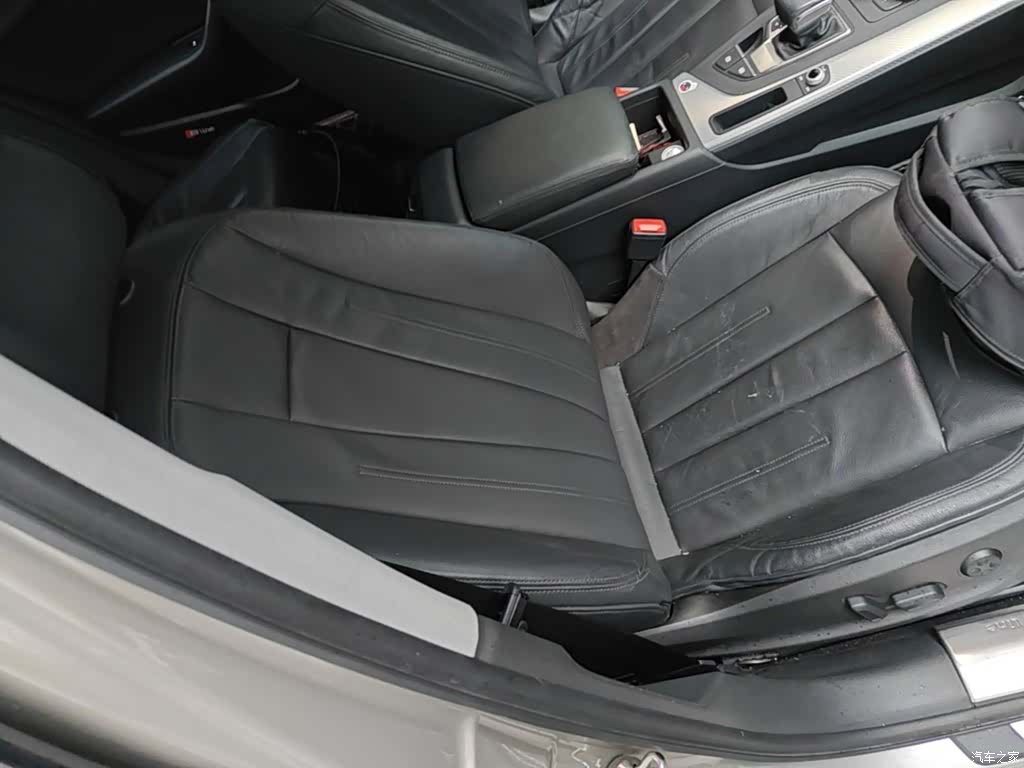 Audi A4L, 2018 25