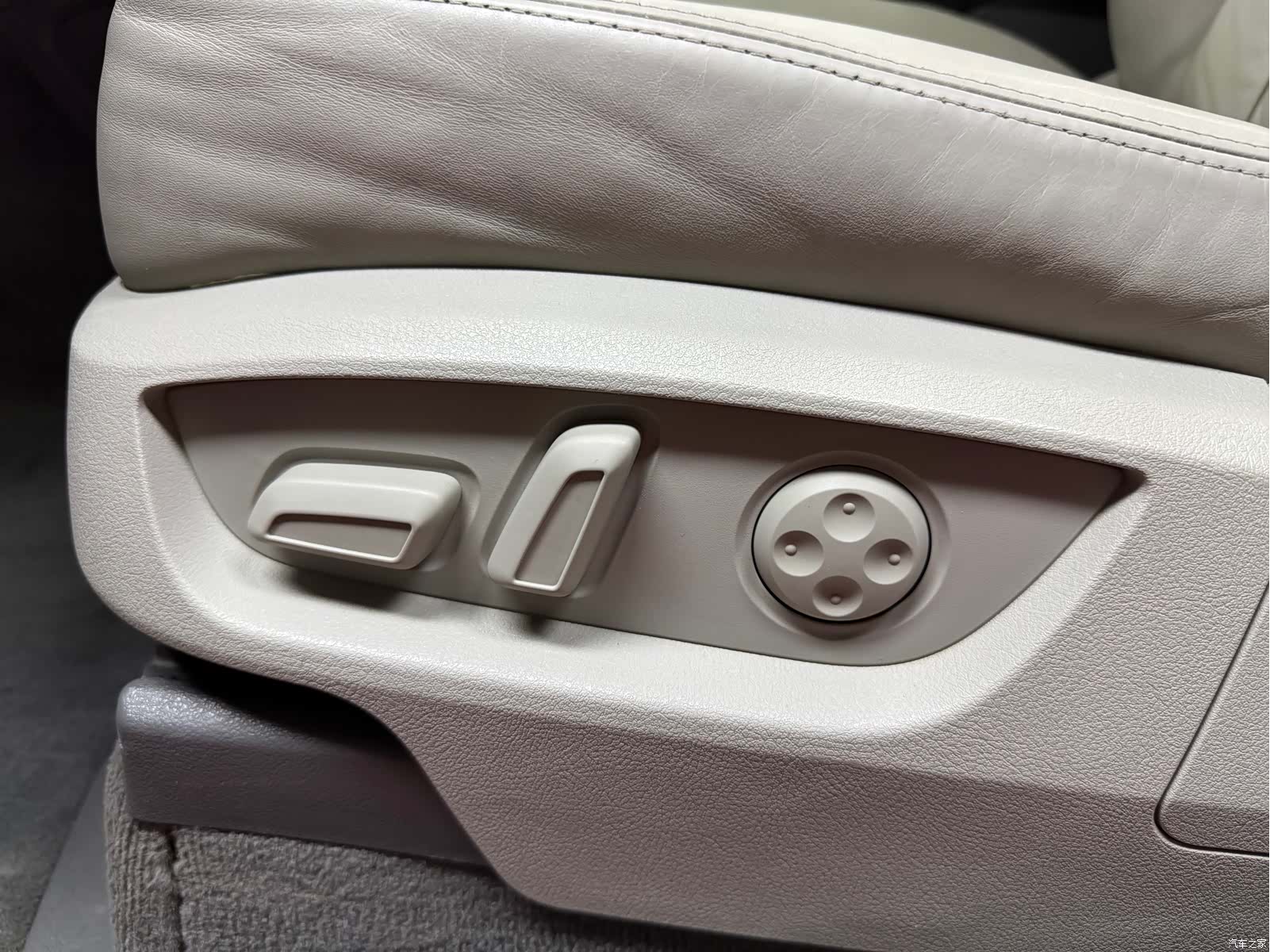 Audi Q7, 2010 20