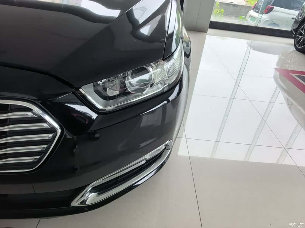 Ford Taurus, 2017 24