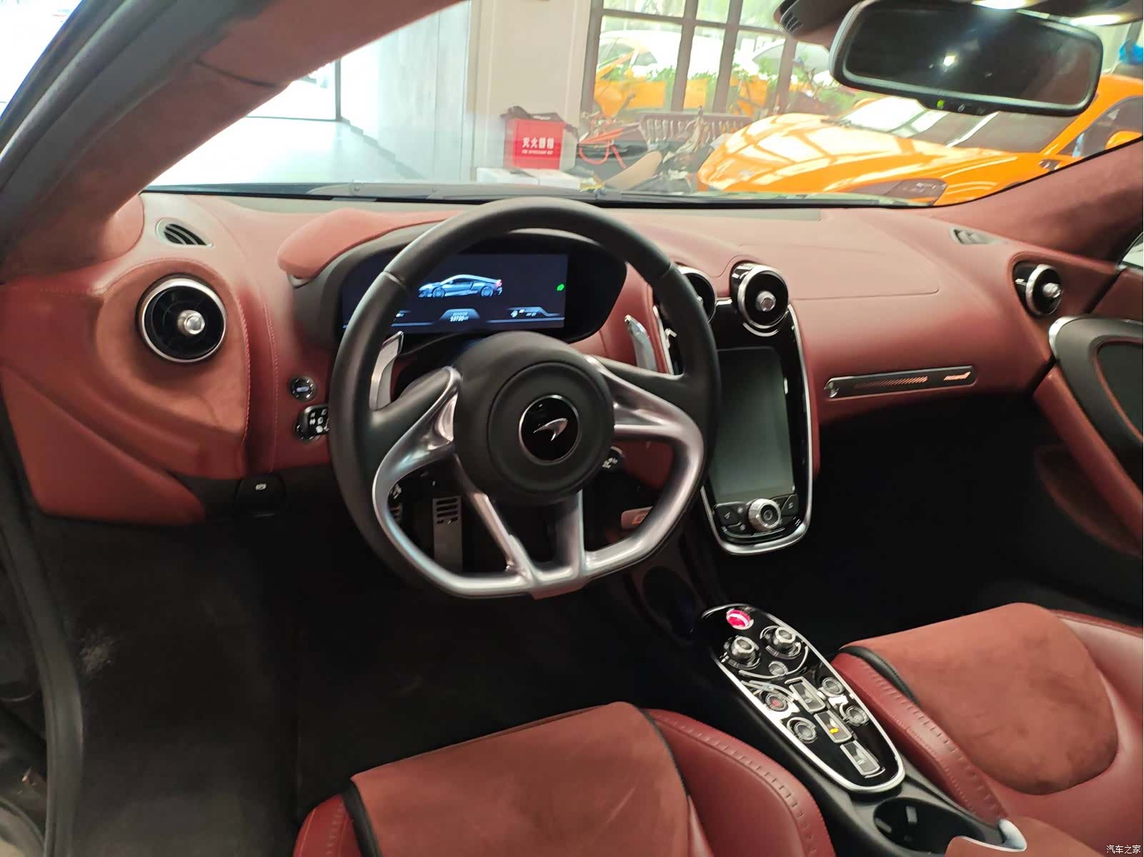 McLaren GT, 2022 8