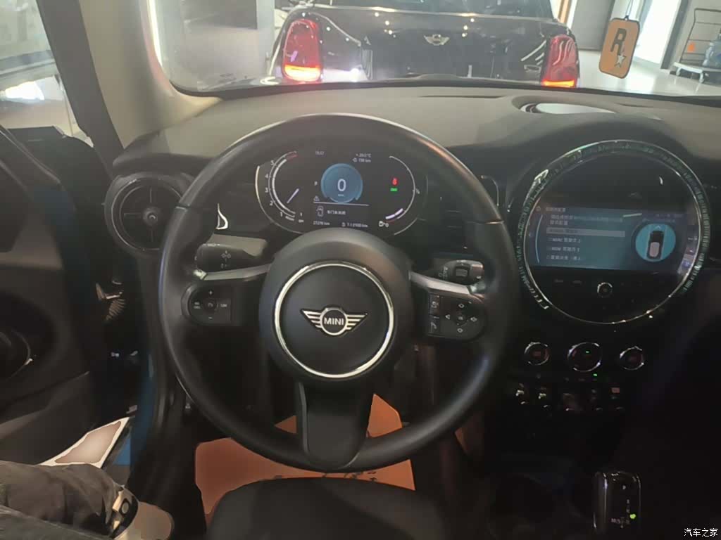 Mini Cooper, 2021 11