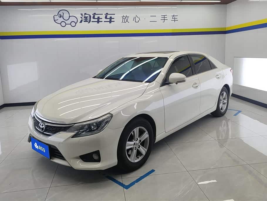 Toyota Reiz
