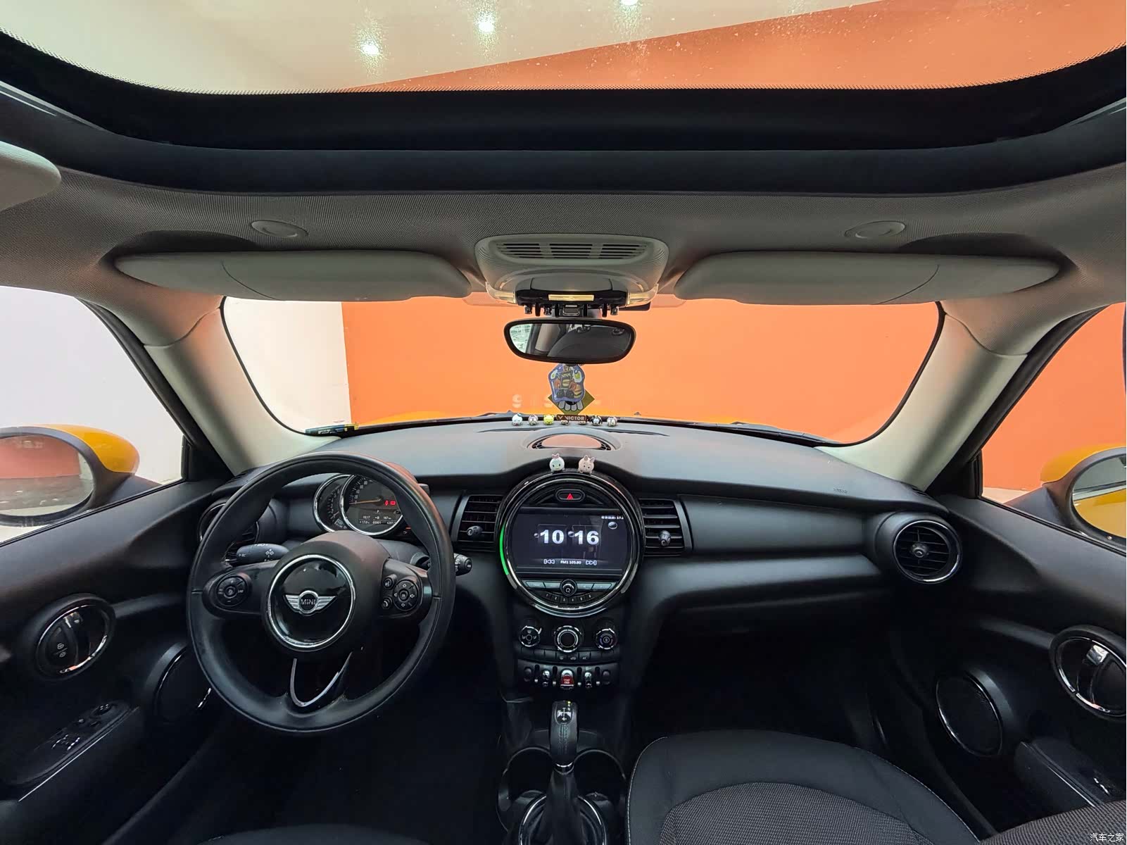 Mini ONE, 2016 15