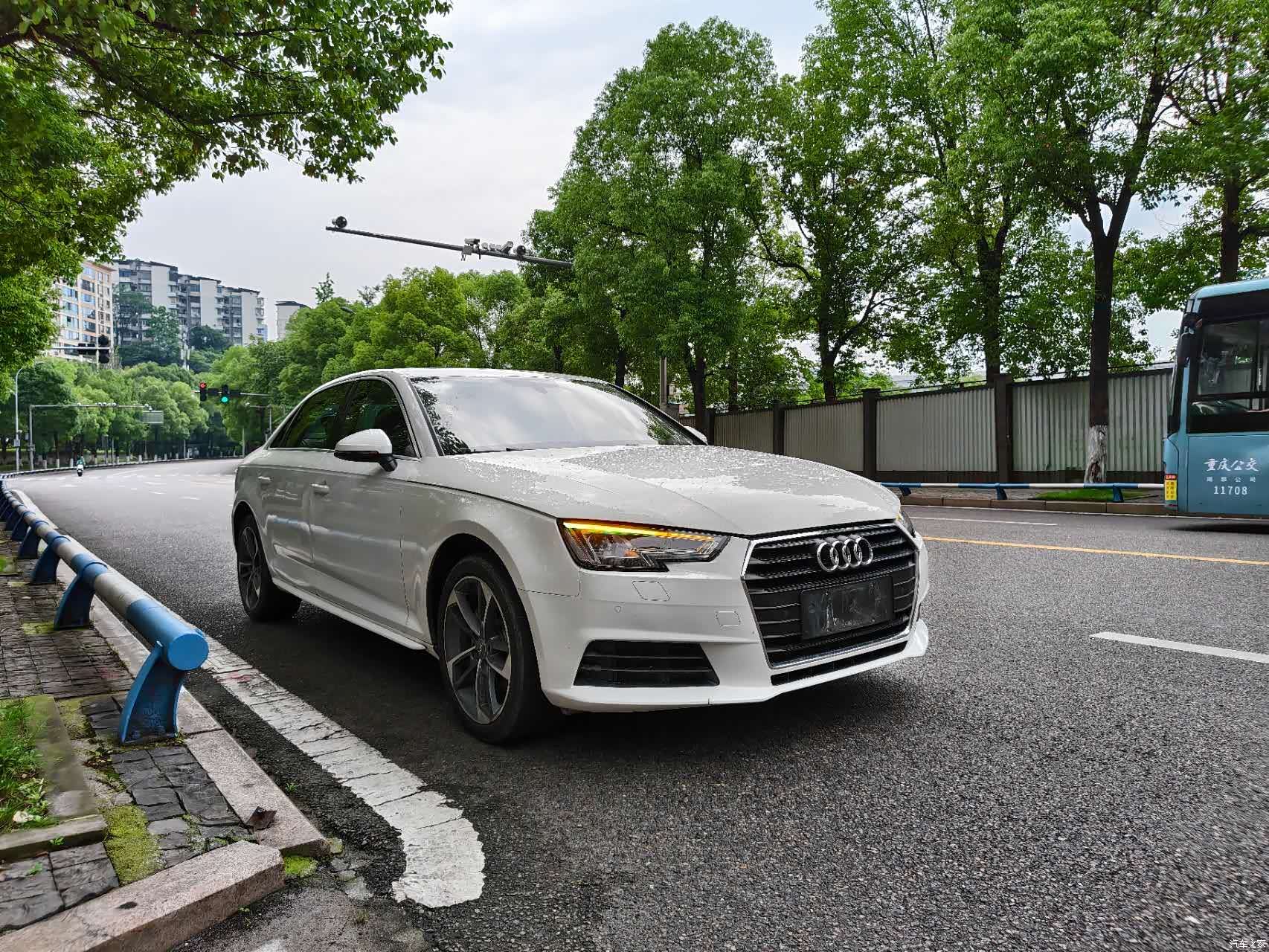 Audi A4L, 2017 3