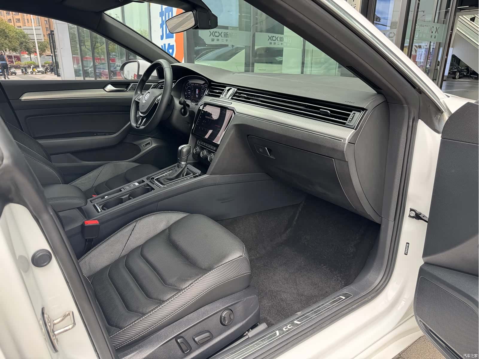 Volkswagen CC, 2019 7
