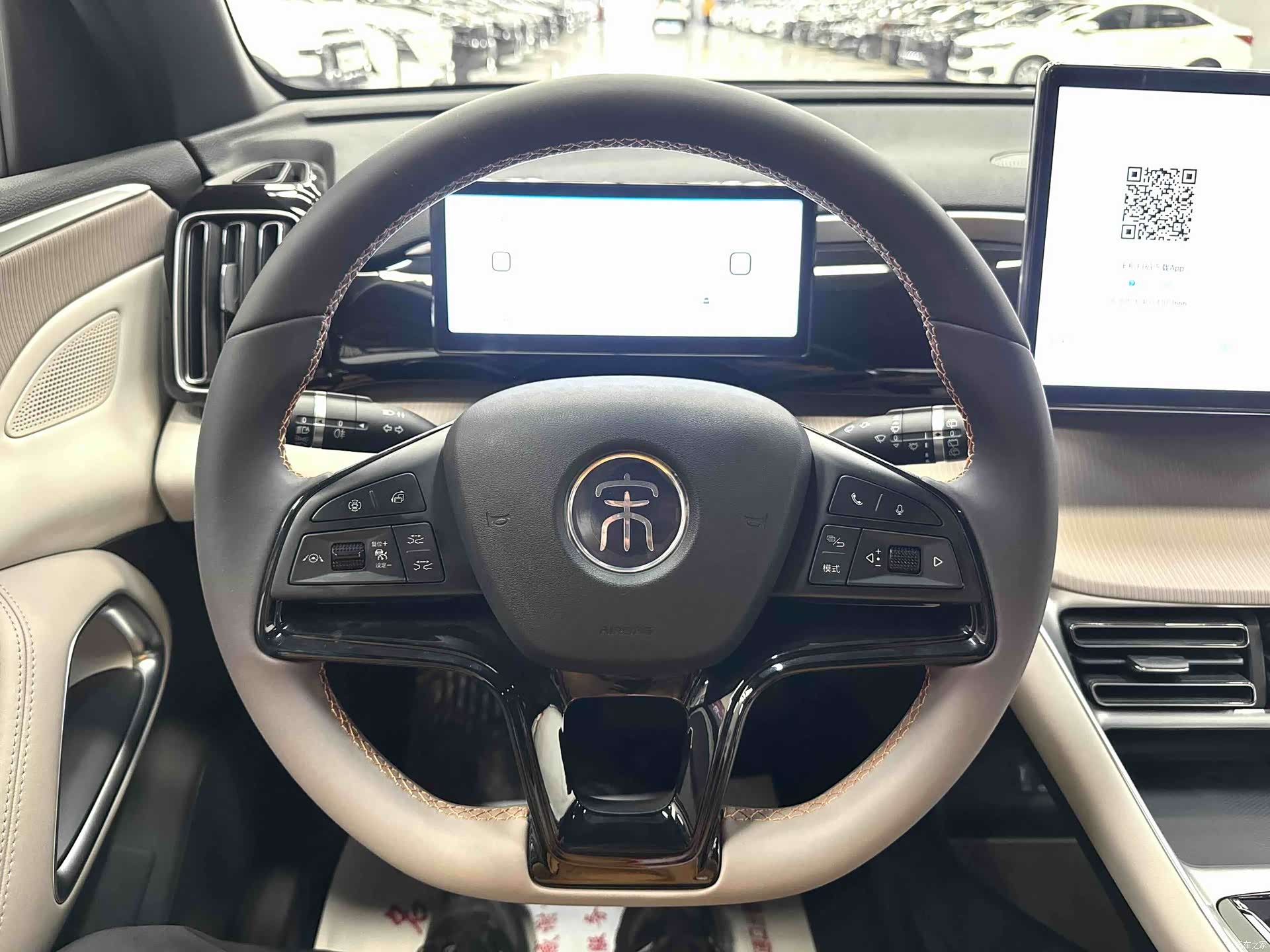BYD Song, 2025 8