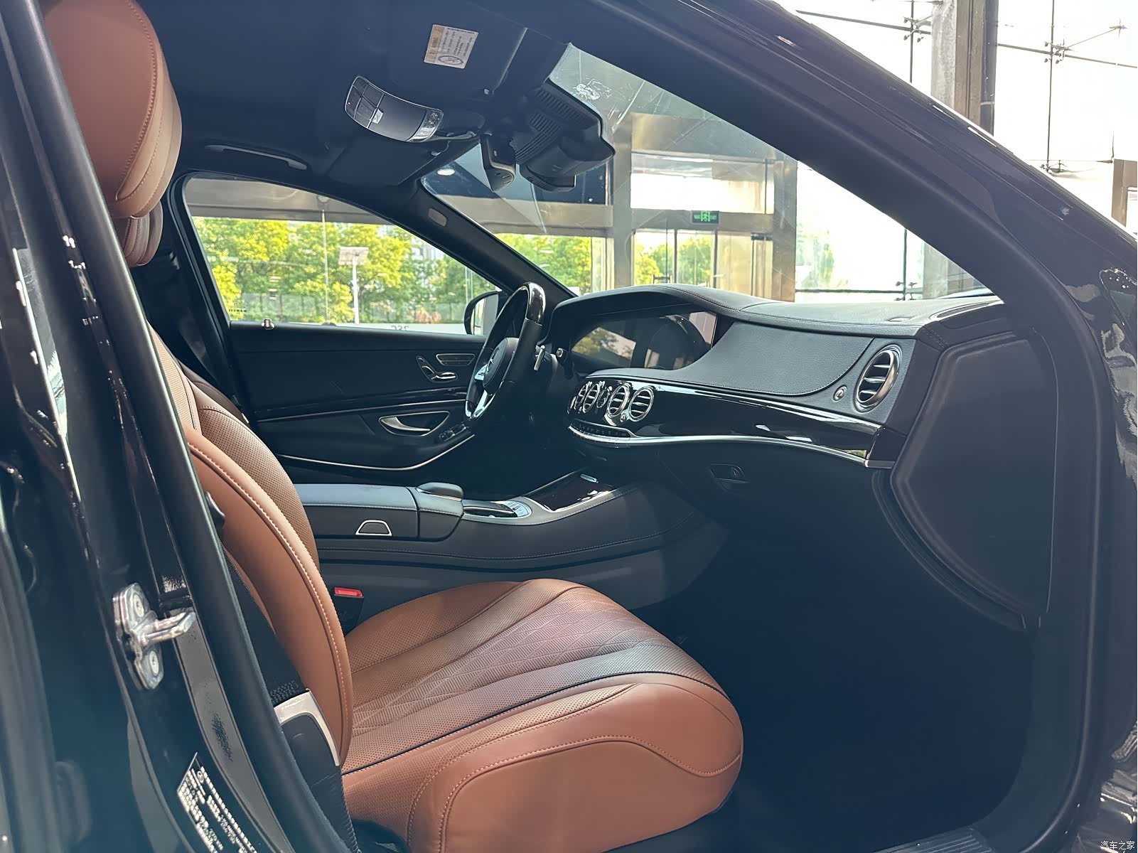 Maybach S-Class, 2020 14