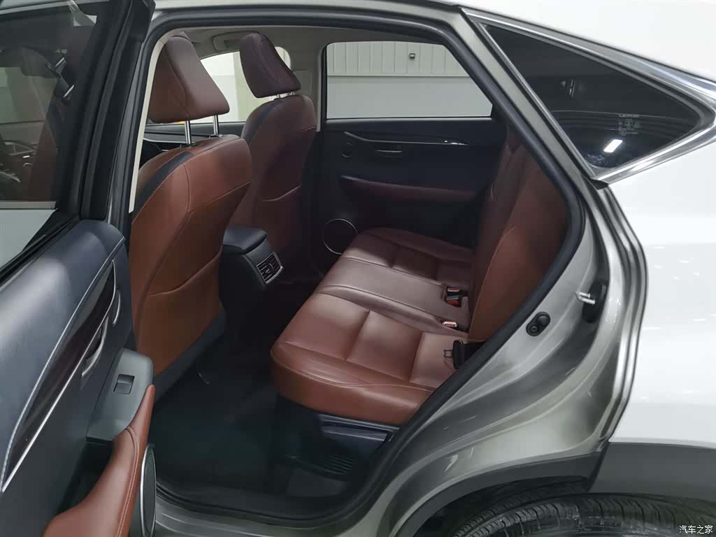 Lexus NX, 2016 15