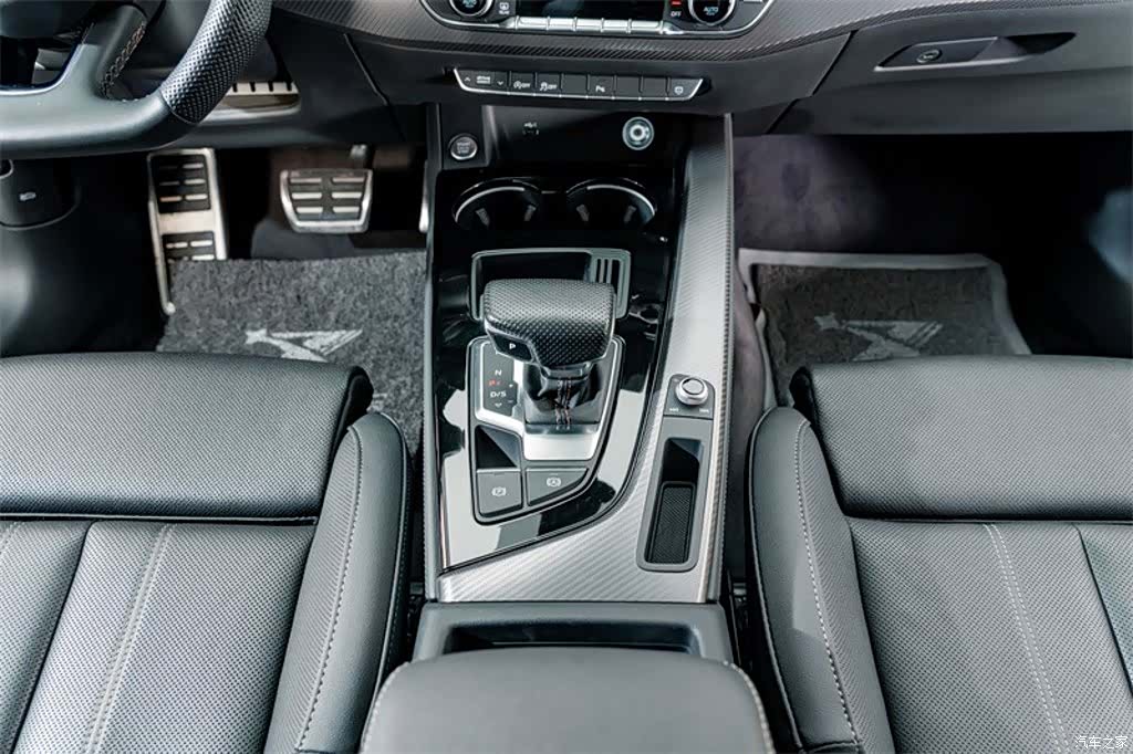 Audi A4L, 2024 12