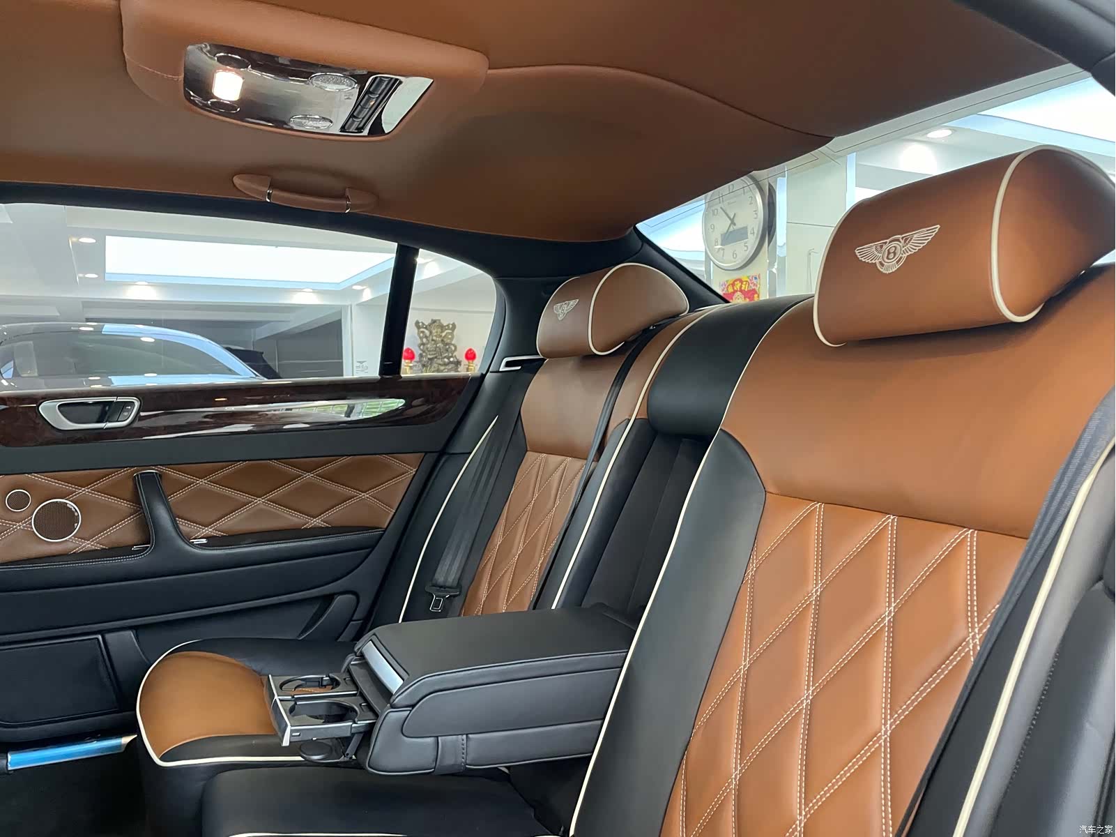 Bentley Flying Spur, 2012 14