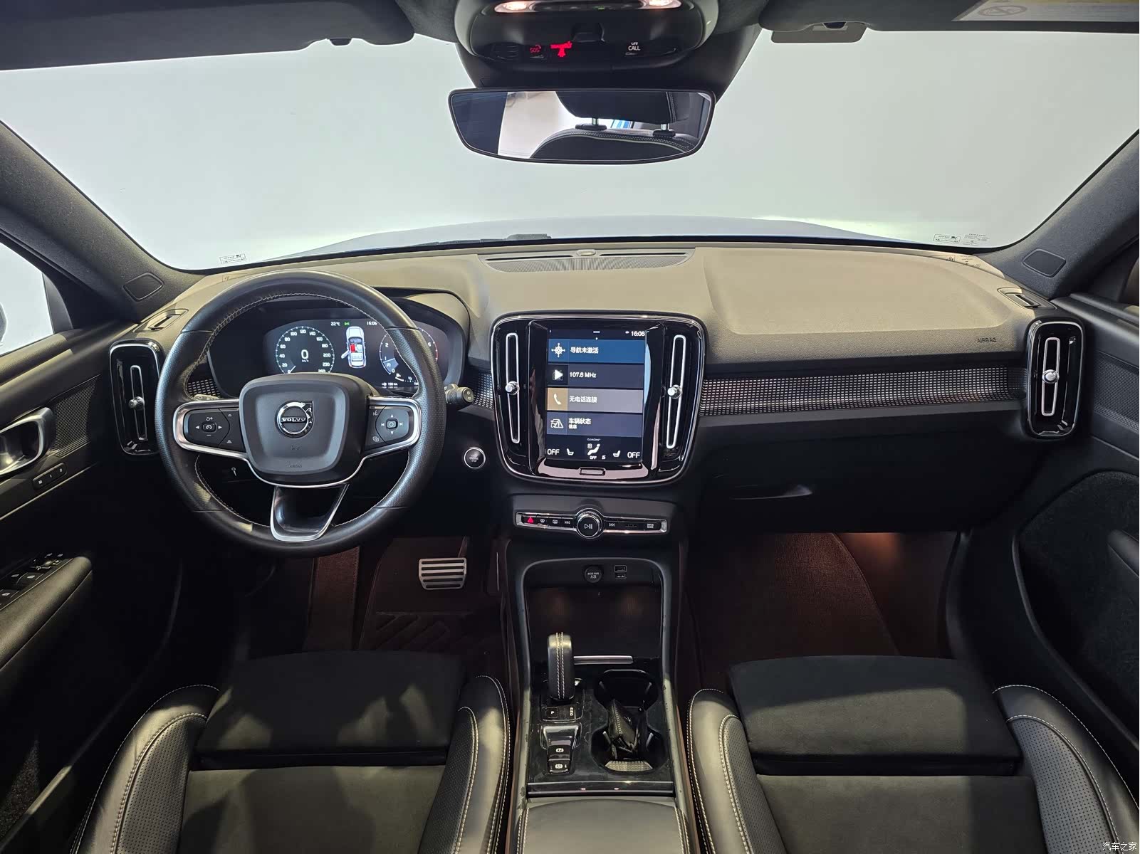 Volvo XC40, 2020 10