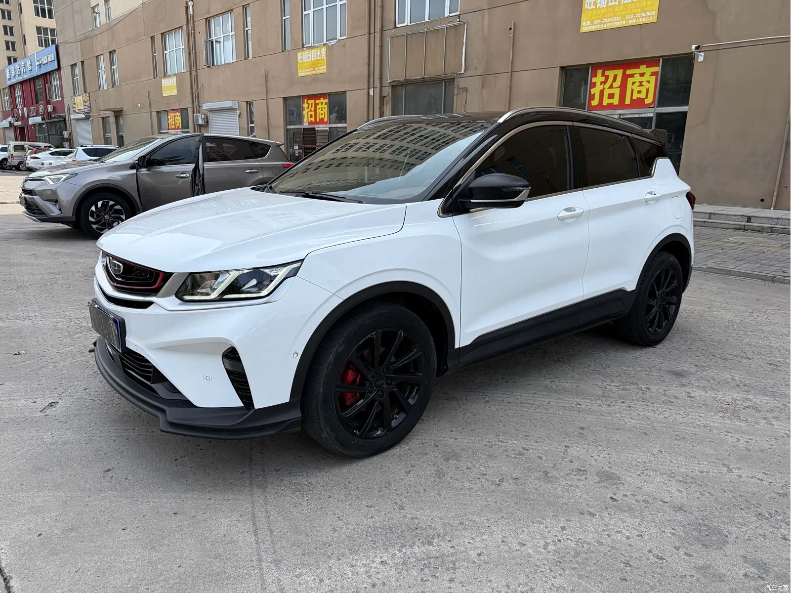 Geely Coolray, 2021 1