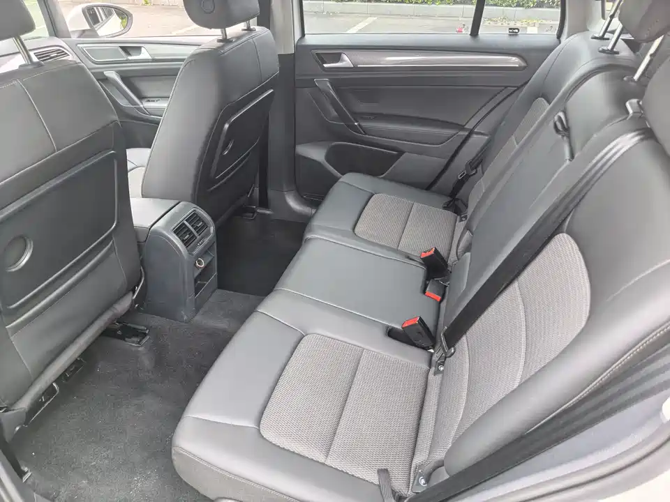 Volkswagen Golf*Jiayu