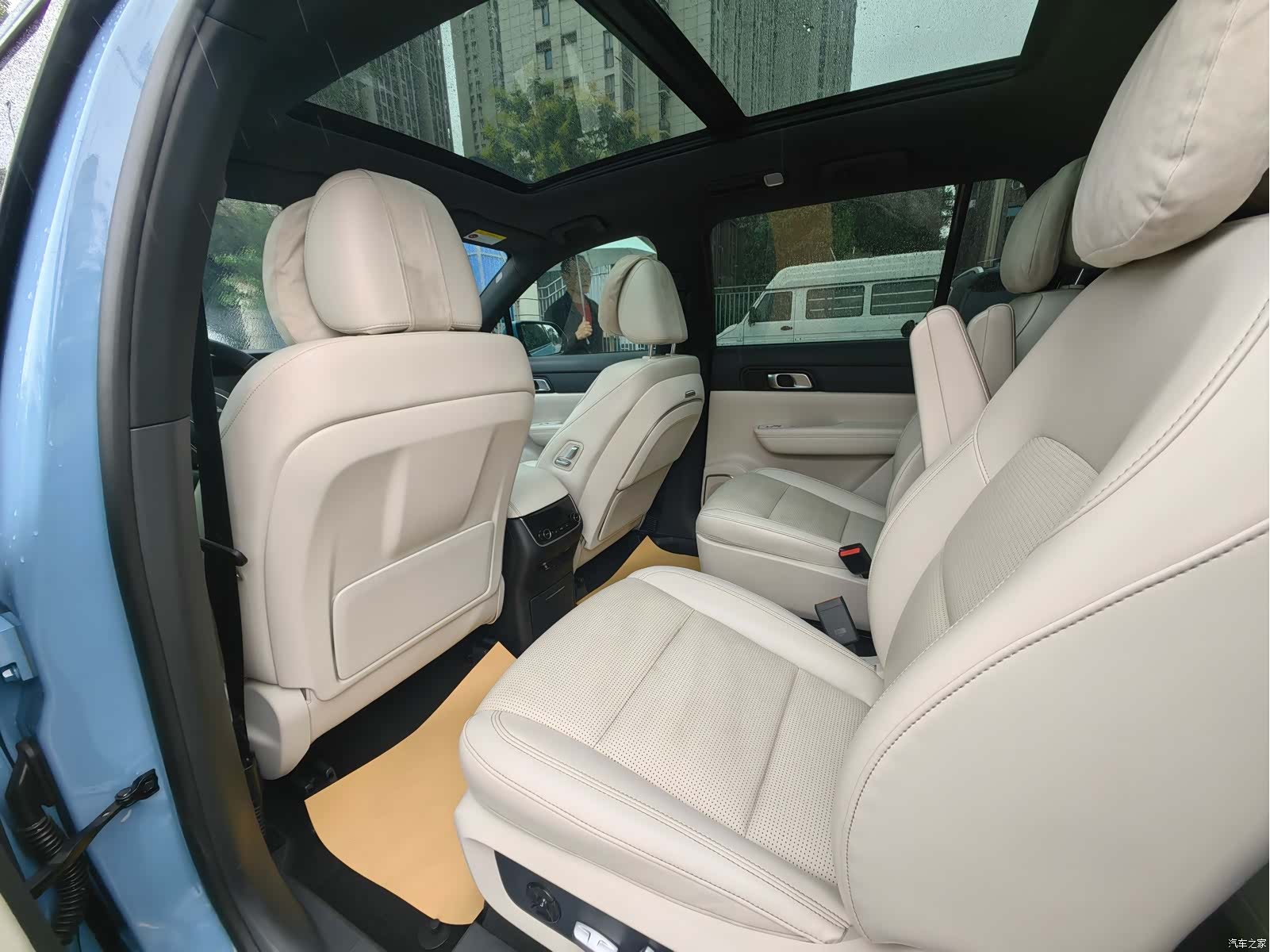Li Auto ONE, 2023 все фото