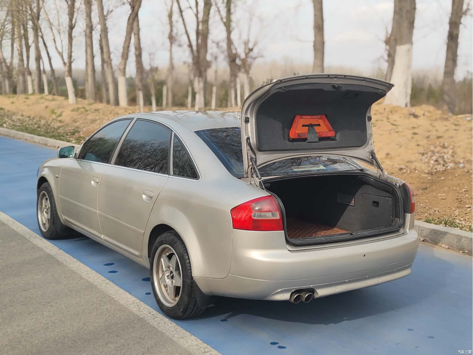 Audi A6, 2004 14