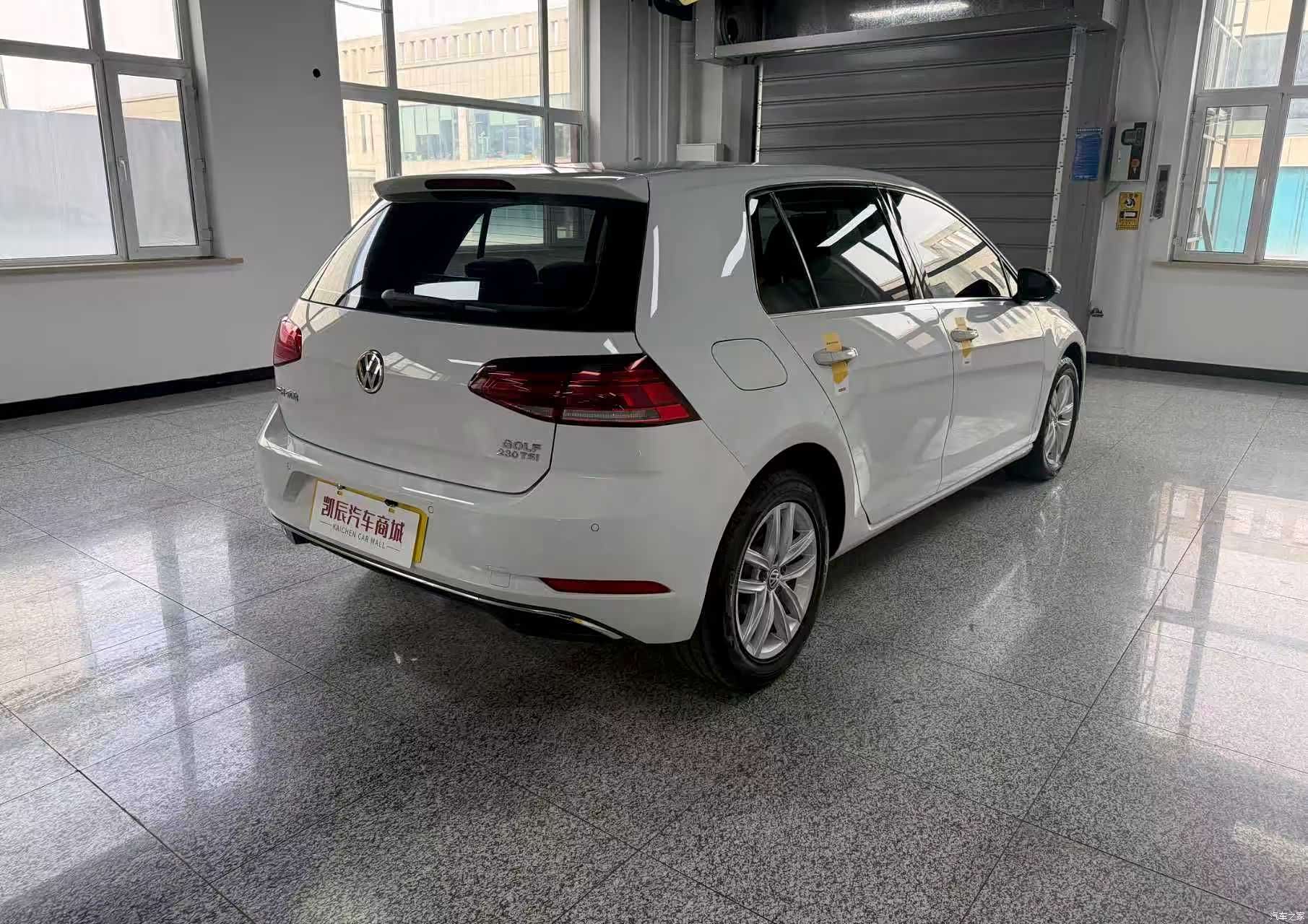 Volkswagen Golf, 2019 4