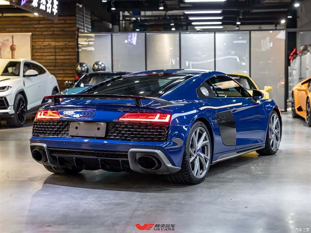 Audi R8, 2023 4