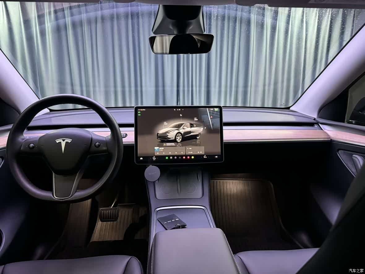Tesla Model Y, 2022 7