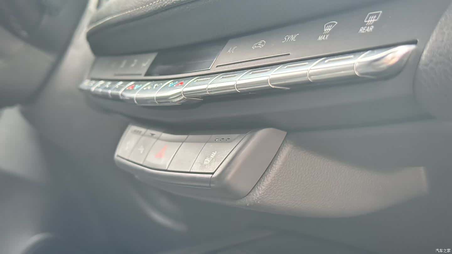 Cadillac XT4, 2018 9