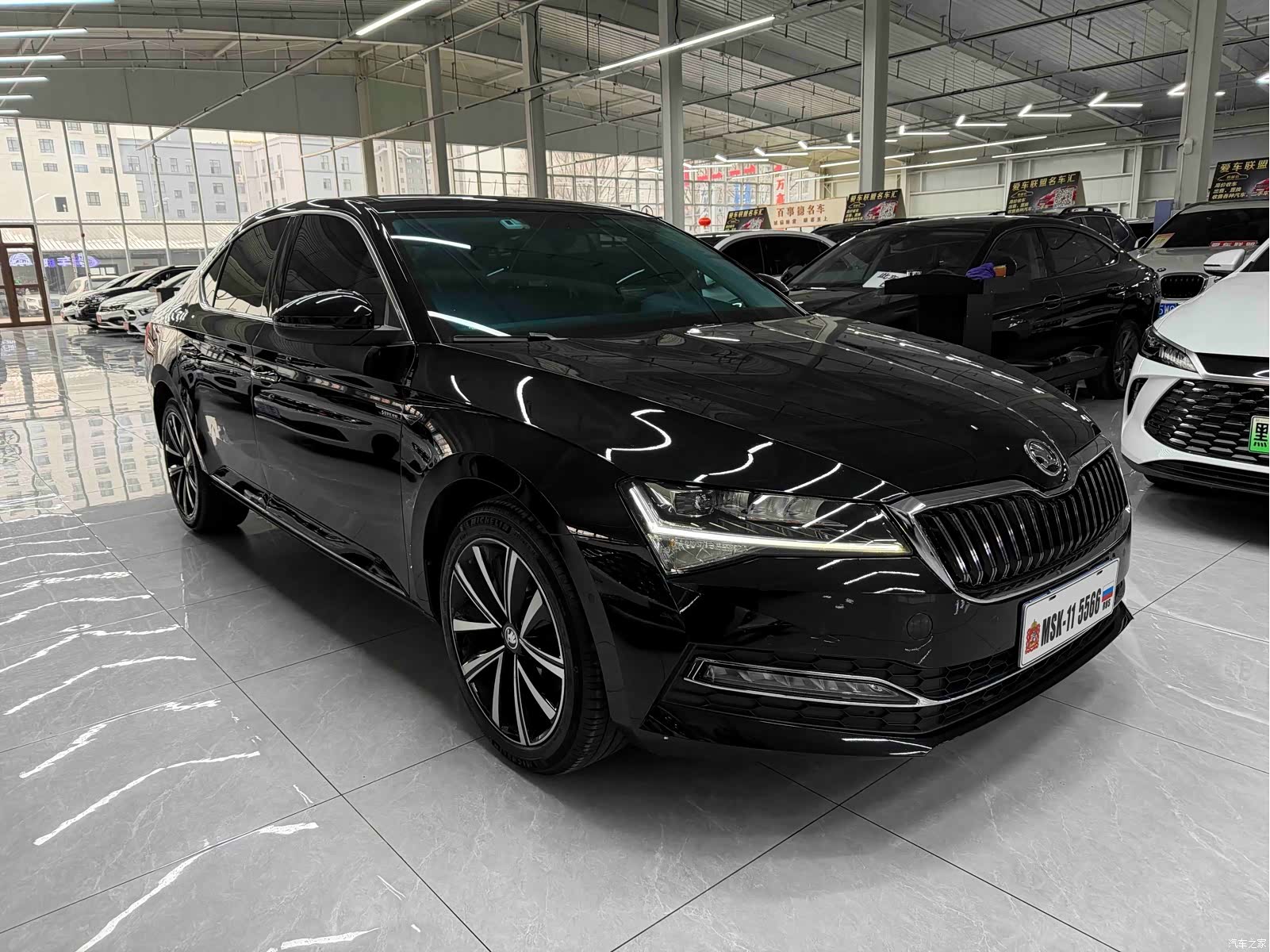 Skoda Superb, 2022 3