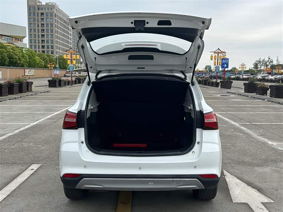 Roewe RX3 Roewe RX3