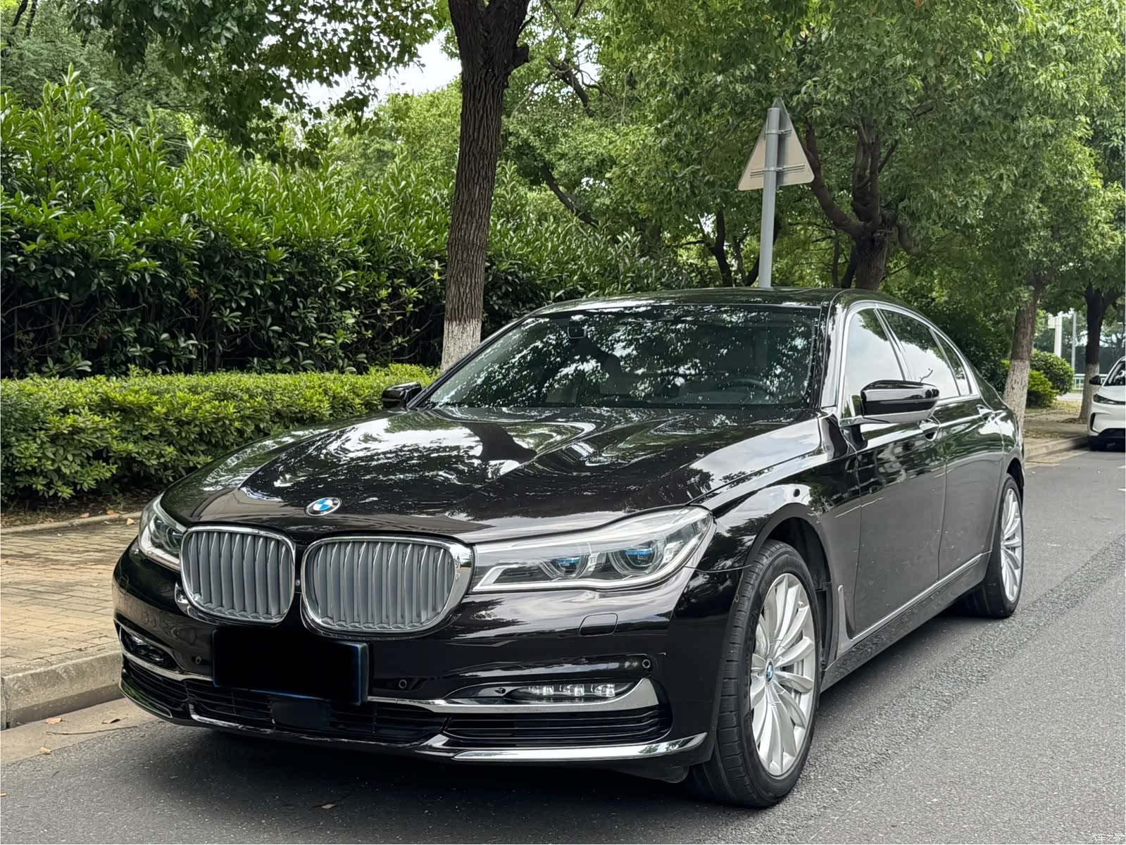 BMW 7 Series, 2017 1