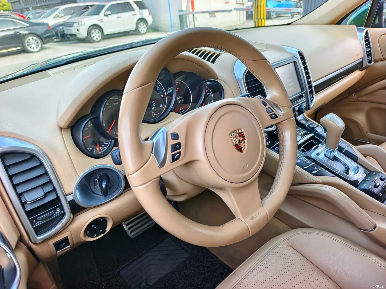 Porsche Cayenne, 2011 19