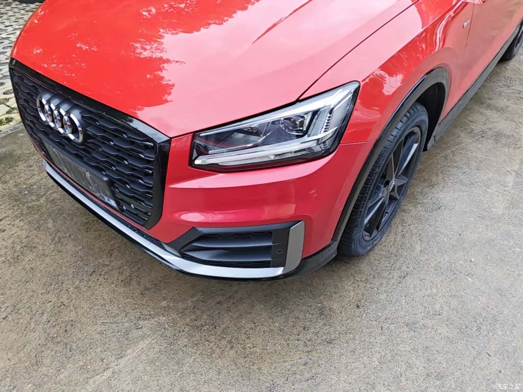 Audi Q2L, 2020 24