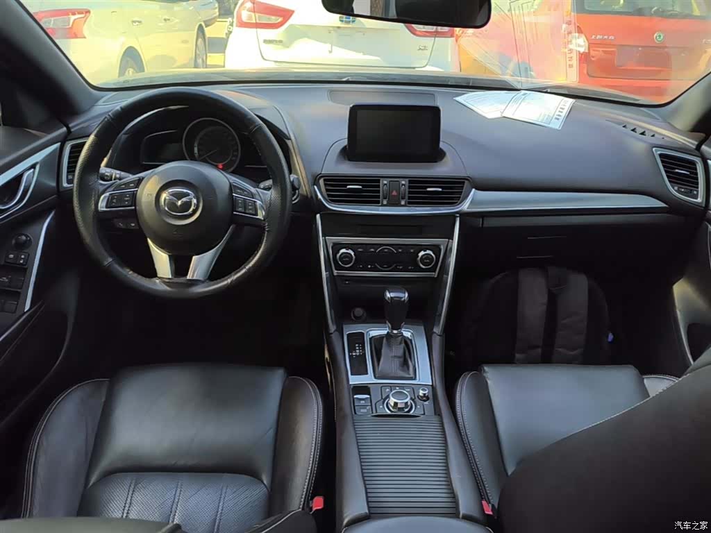 Mazda CX-4, 2017 10