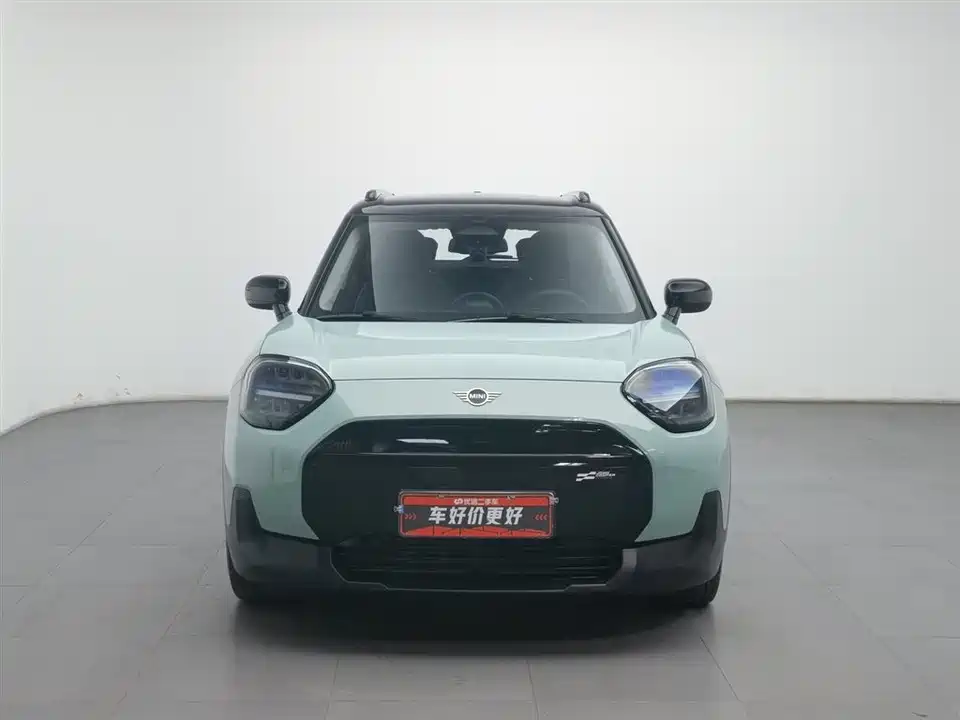 MINI Electric ACEMAN