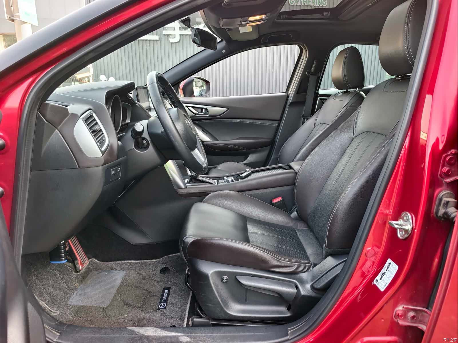 Mazda CX-4, 2016 12
