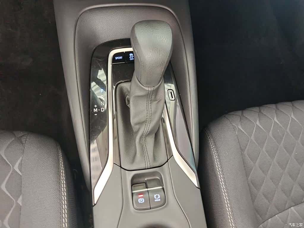 Toyota Allion, 2022 14