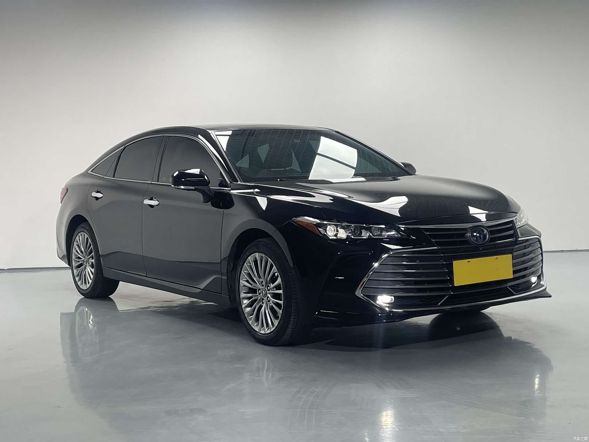 Toyota Avalon, 2019 3