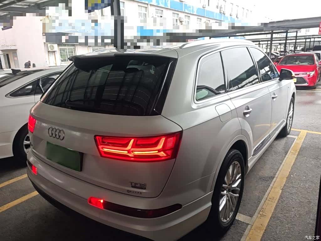 Audi Q7, 2016 7