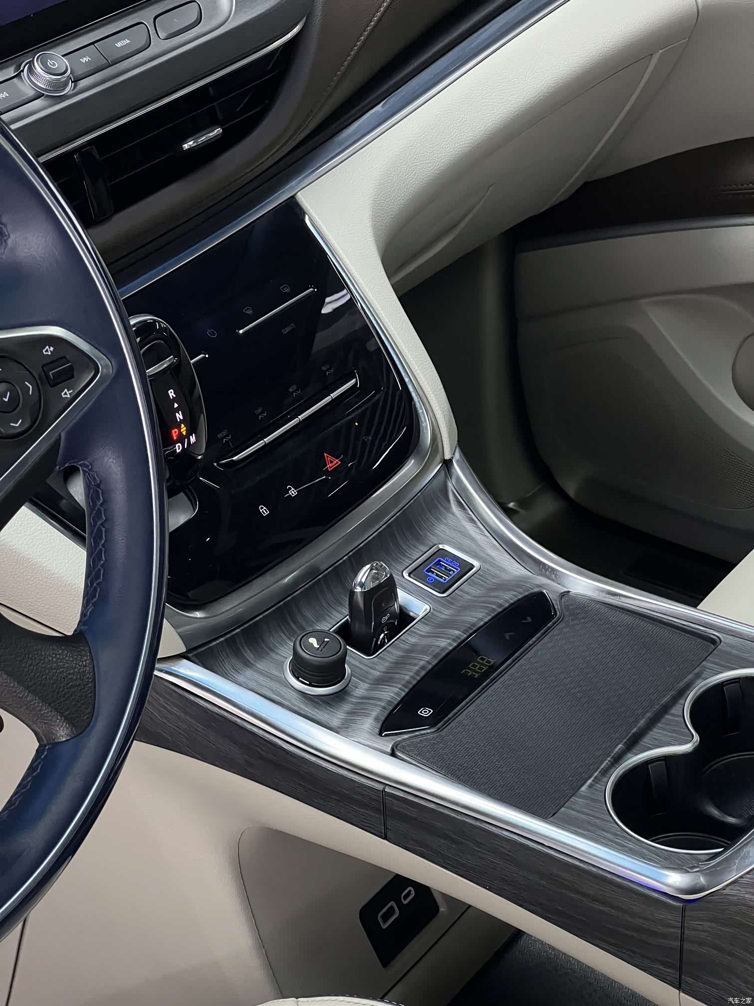 Buick GL8, 2021 12