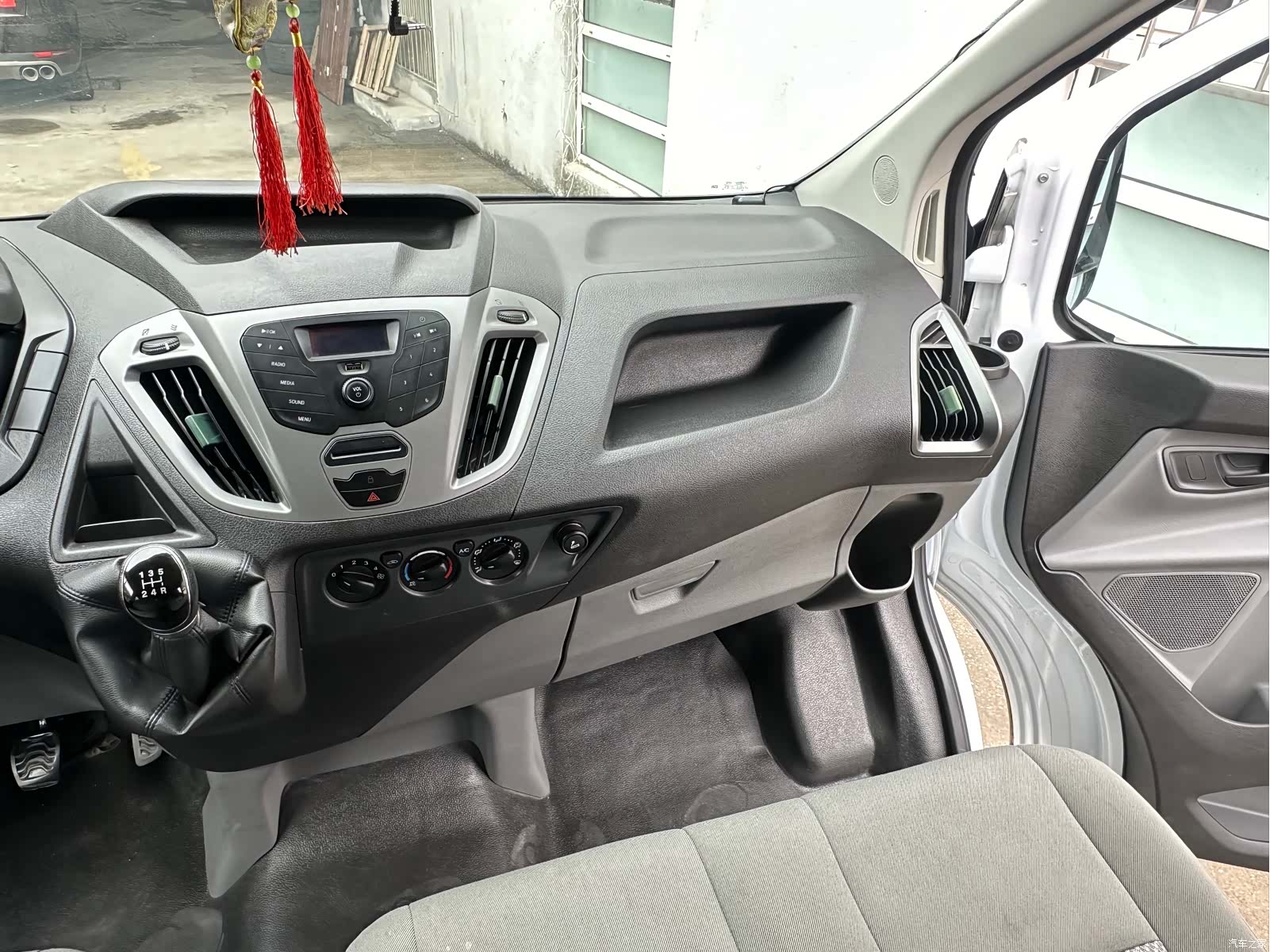 Ford 2.0TV, 2019 10
