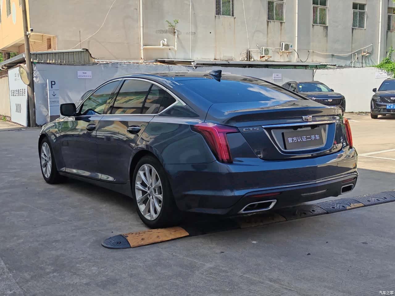 Cadillac CT5, 2022 4