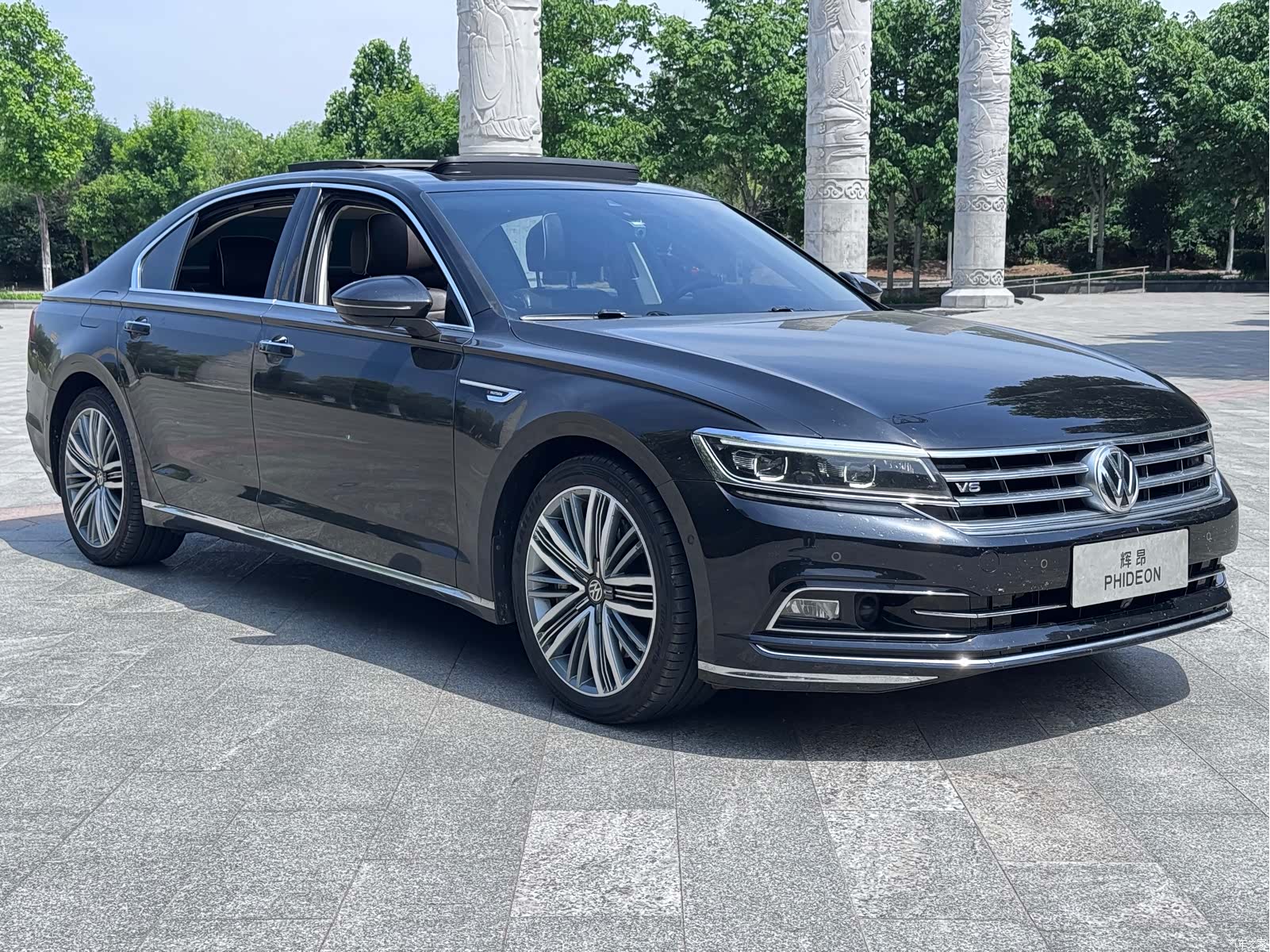 Volkswagen Phideon, 2017 1