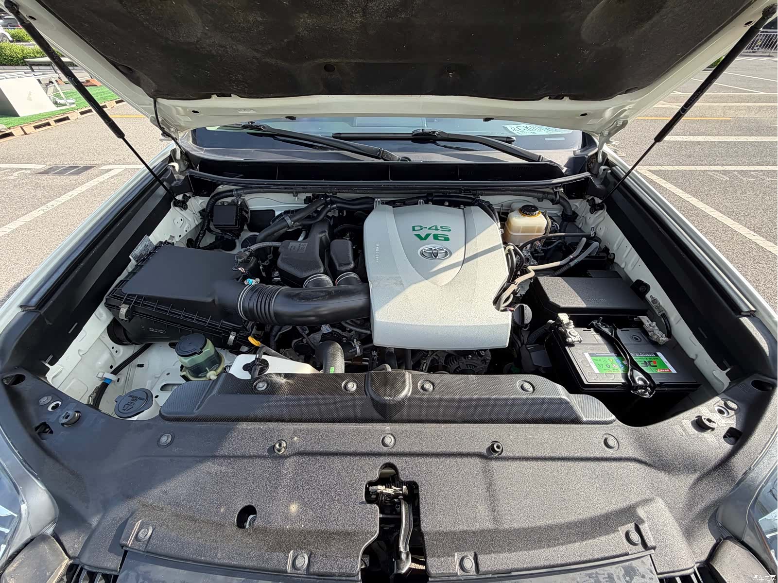 Toyota Prado, 2015 16